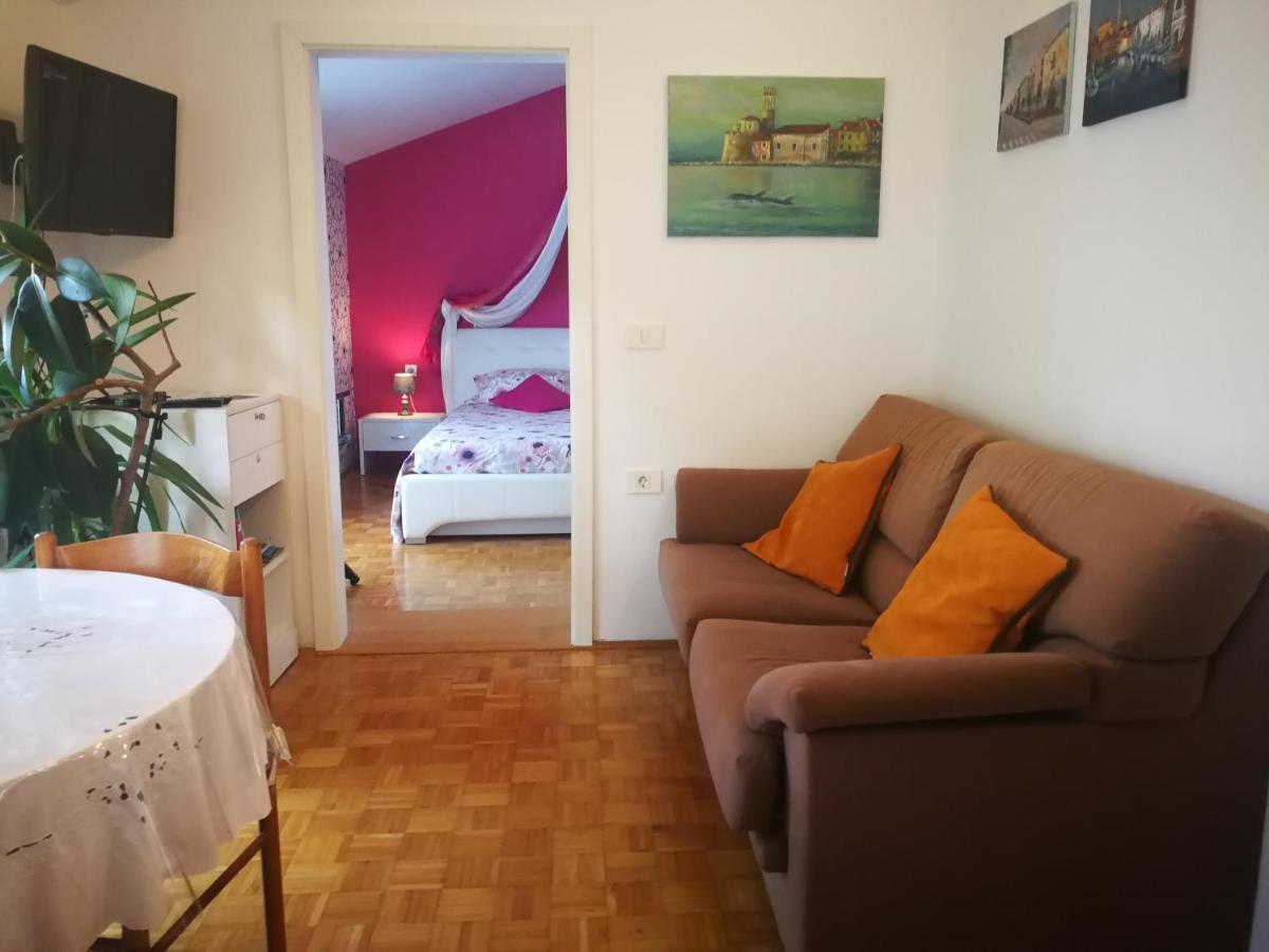 Millenca Apartment 伊佐拉 外观 照片